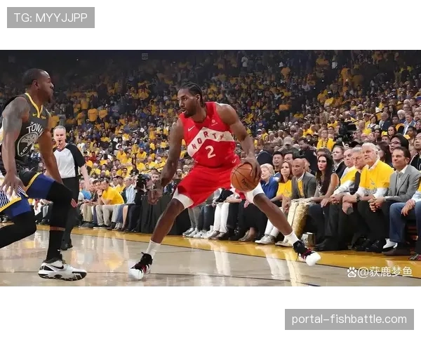 莱昂纳德32+12率快船止跌，老詹空砍36分